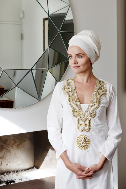 Vera portrait sept 2018_0293 1 EDITA.jpg